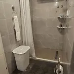 Tole شقة *